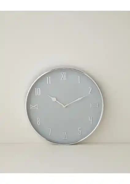 Modern ve Şık Verna Plastik Duvar Saati Beyaz Renkle Dekorasyonunuza Zarif Dokunuşlar Katıyor