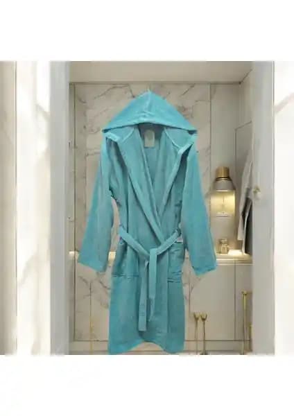 MySoft Home Kadife Kapüşonlu Bornoz: Şık ve Konforlu Ev Giyim Ürünü