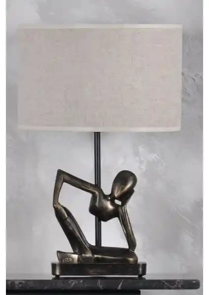 Qdec Modern Dizayn İnsan Abajur Gold Krem Şık ve Fonksiyonel İç Mekan Aydınlatma Çözümü