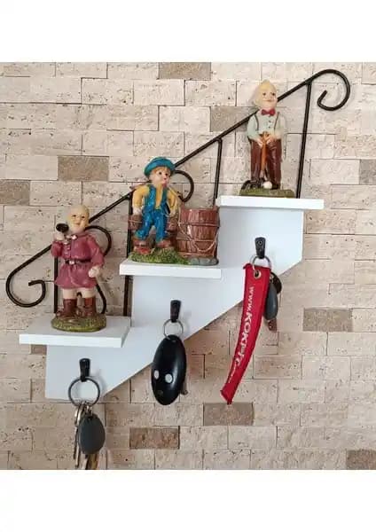 Royal Hediyelik Merdiven Model Anahtar Askılığı ile Ev Dekorasyonunuza Estetik Katın