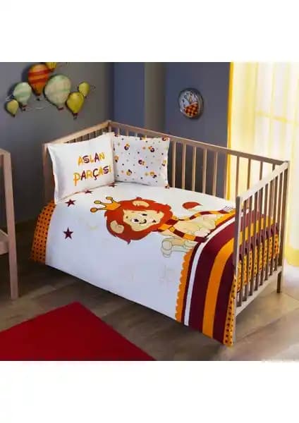 Taç Galatasaray Aslan Parçası Nevresim Takımı: Çocuklar İçin Renkli ve Dayanıklı Yatak Seti