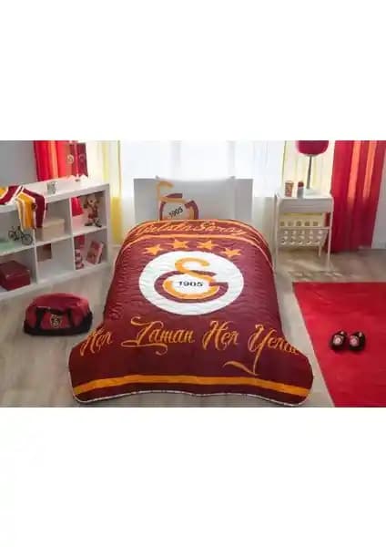 Taç Galatasaray Logo Yatak Örtüsü Seti: Şık ve Dayanıklı Tasarımıyla Taraftarlar İçin Uygun