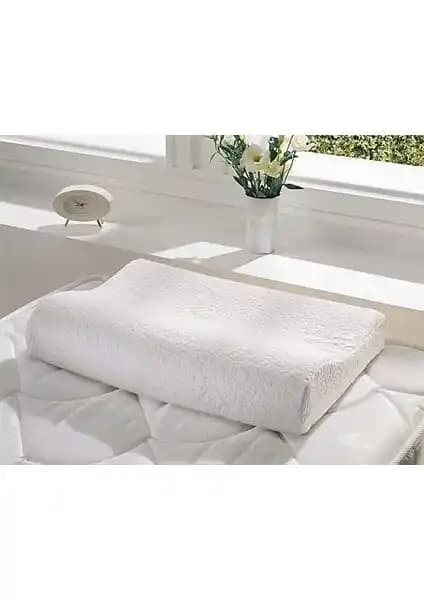 Taç Visco Yastık 40x60 Cm: Boyun Sağlığını Destekleyen Ergonomik Uyku Yastığı