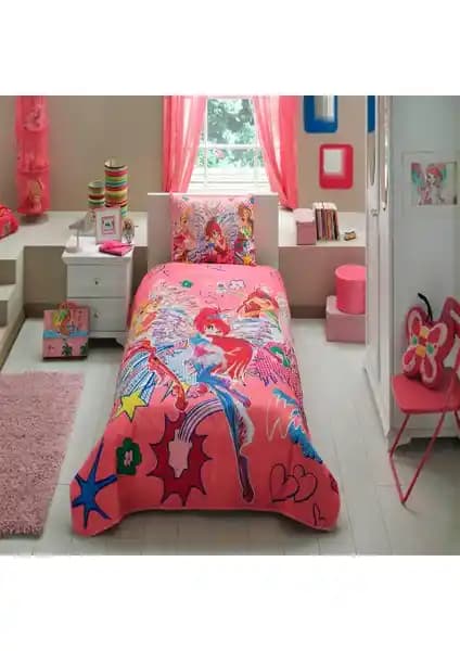 Taç Winx Girl Empowerment Ranforce Yatak Örtüsü Çocuklar İçin Renkli ve Güçlendirici Tasarım