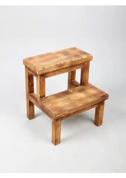 Talasch Ahşap Merdiven ve Tabure Serisi: Doğal Cevizle Şıklık ve Dayanıklılık