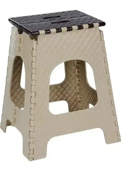 Volkan Plastik Büyük Katlanır Tabure: Dayanıklı ve Pratik Oturma Çözümü