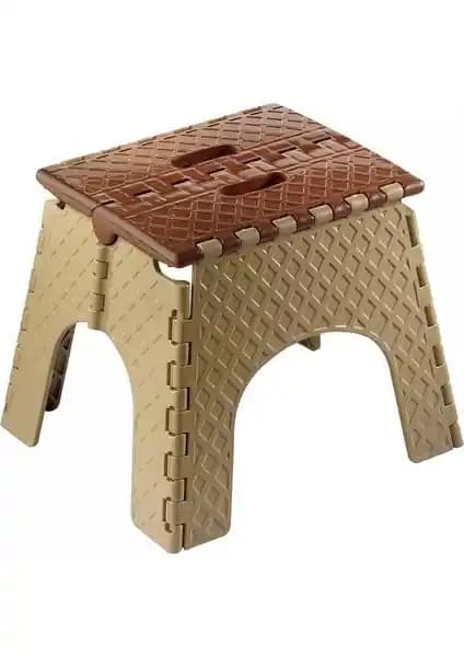 Volkan Plastik Katlanır Tabure Küçük: Taşınabilirlik ve Kullanım Kolaylığı Sunan Oturma Çözümü