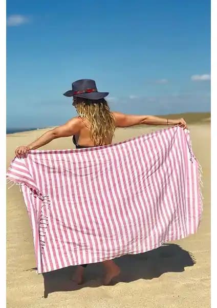 Zeynep Tekstil Stripe 75x150 cm Ultra Soft Plaj Havlusu Şıklık ve Konfor Sunar