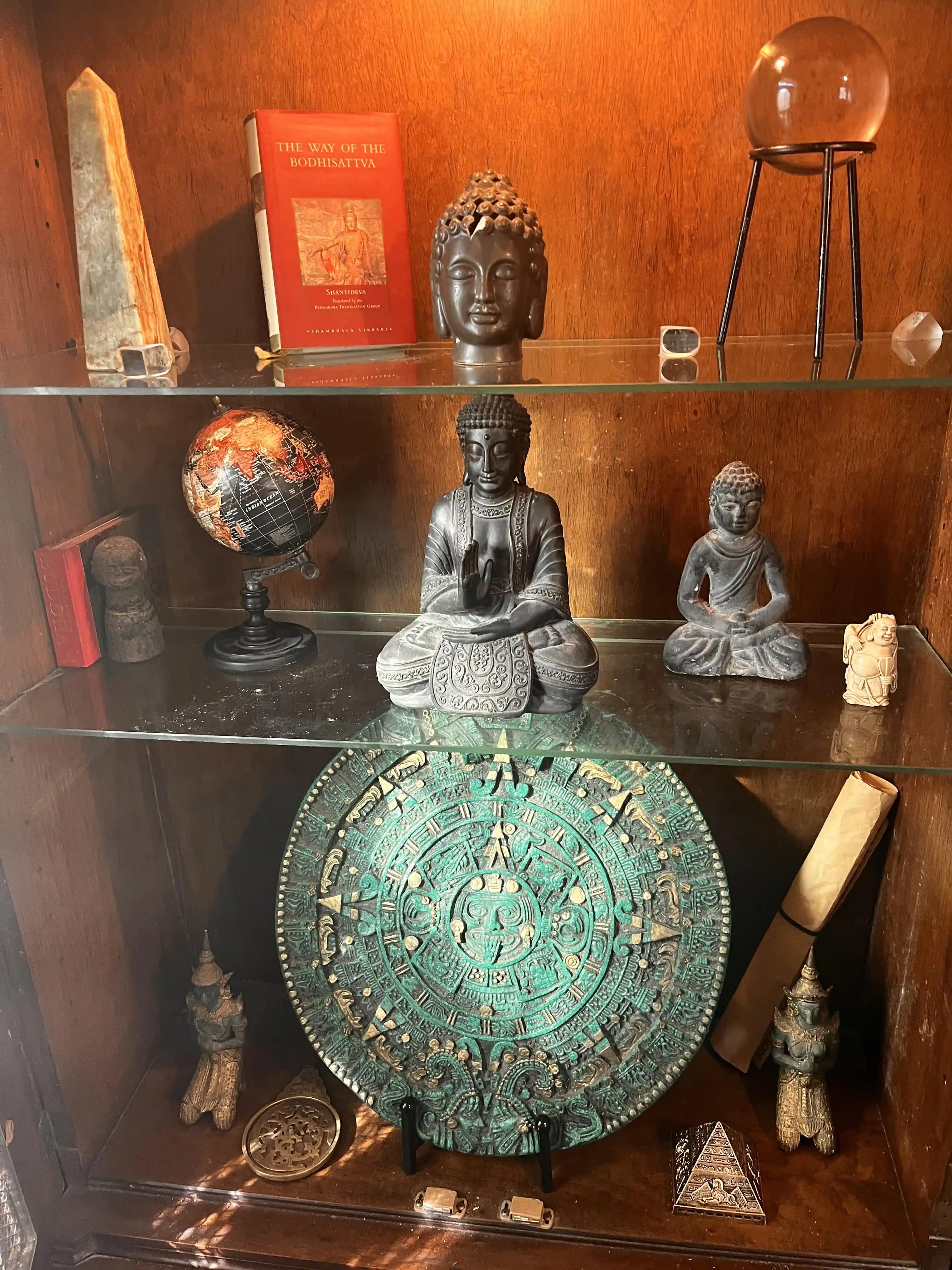 Kültürel Objelerin Dekorasyonda Kullanımı: Anlam, Düzenleme ve Hassasiyetler