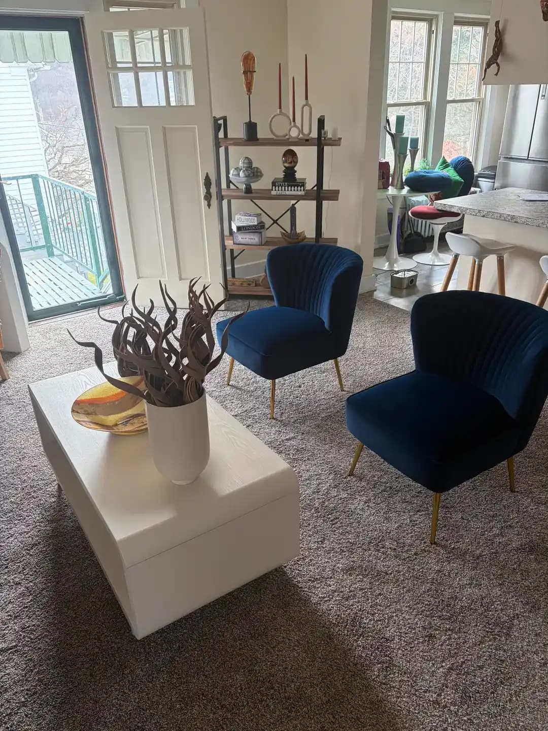 Oturma Odası Düzenlemesinde Fonksiyonel ve Estetik Mobilya Yerleşimi Rehberi