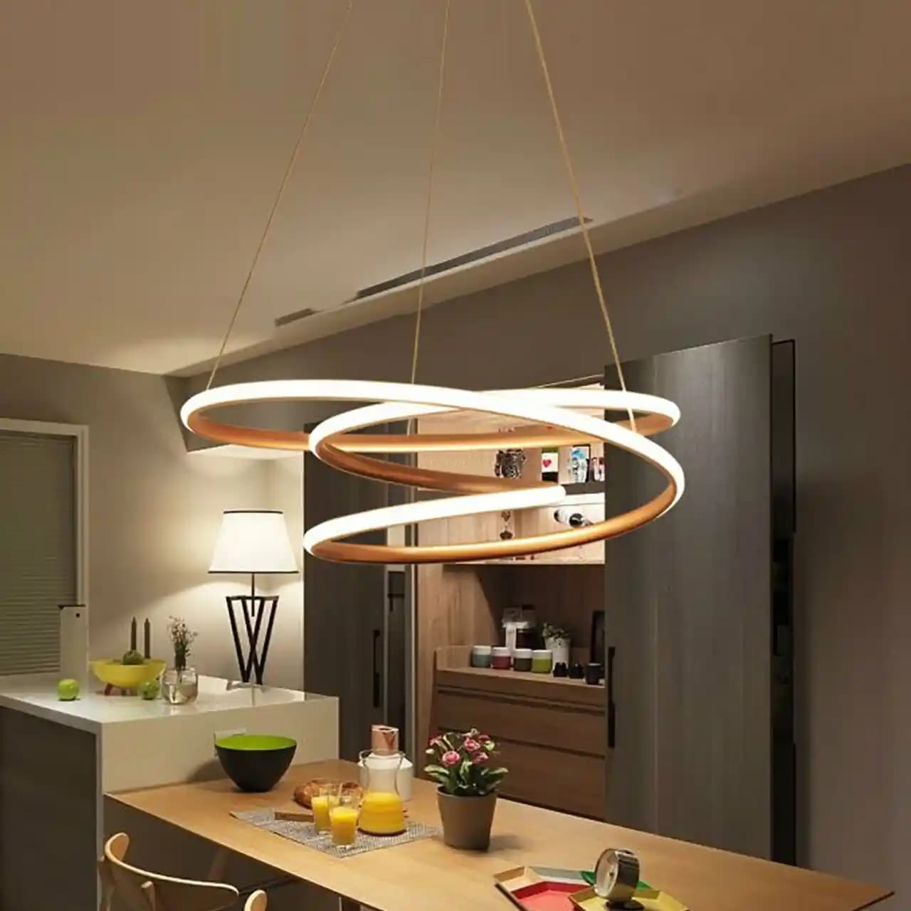 Dekoratif Mutfak Avizeleri ile Mutfağınıza Şıklık ve Fonksiyonellik Katın