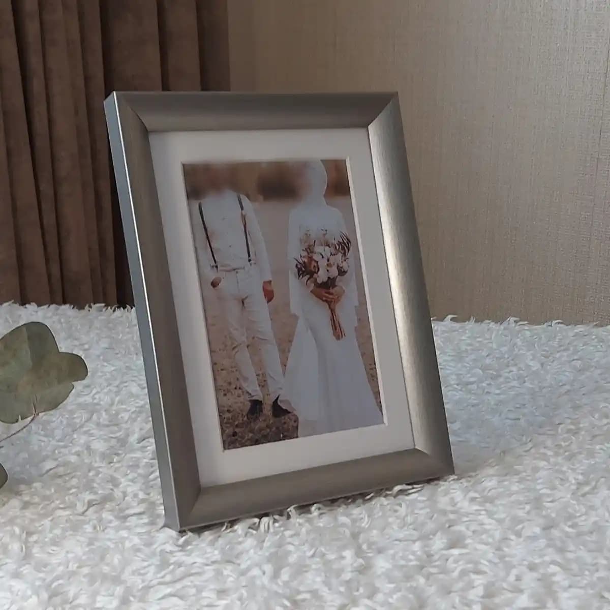 Fotoğraf Çerçevesi Seçenekleri ve Dekorasyonda Kullanım İpuçları