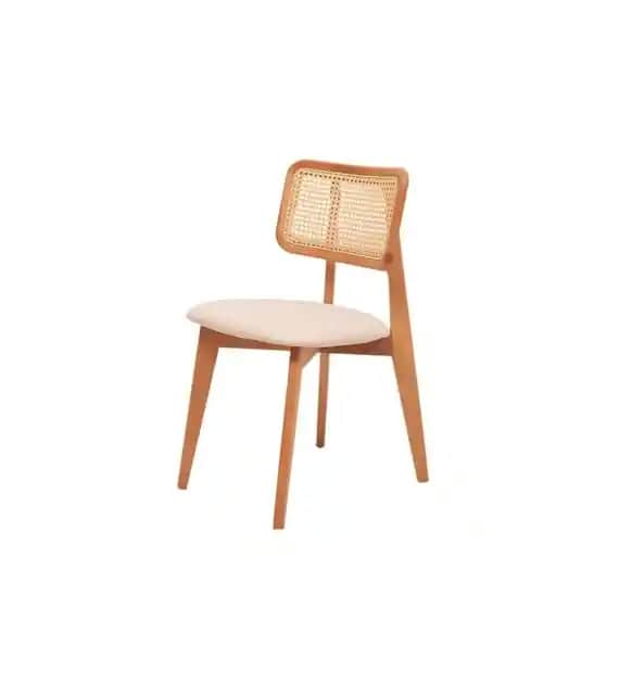 Hasır Sandalye Dekorasyonuyla Mekânlarınıza Doğal ve Şık Bir Dokunuş Katın