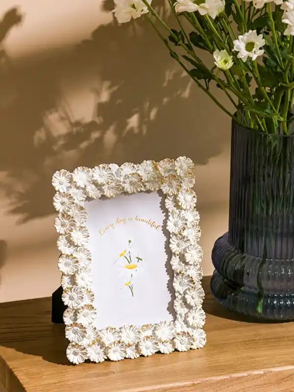 LCW Çerçeve Modelleri ve Dekorasyonda Kullanım İpuçları