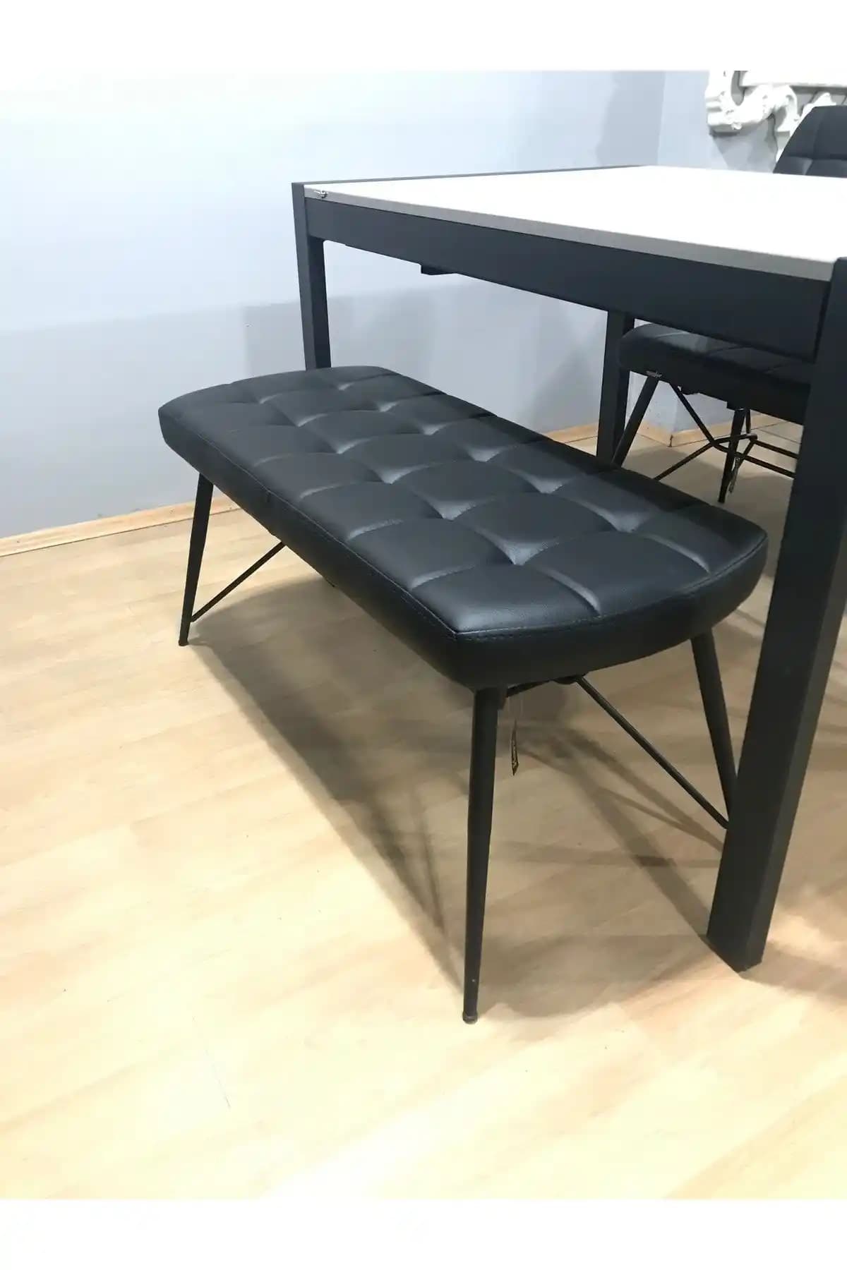 Mutfak Dekorasyonunda Puf Kullanımı: Estetik ve Fonksiyonellik İçin En İyi Seçenekler