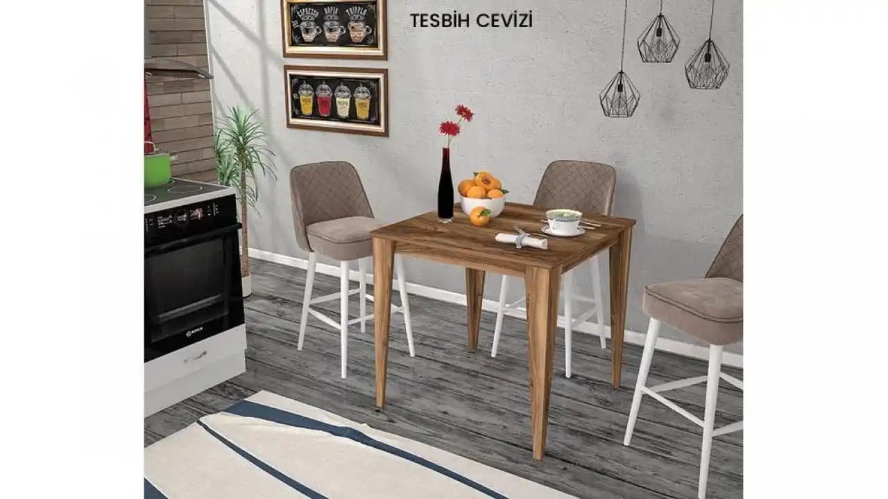 Mutfak Masası Aksesuarlarıyla Dekorasyonunuzu Şık ve Fonksiyonel Hale Getirin