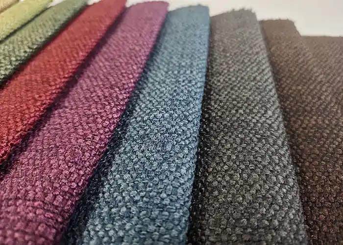 Polyester Koltuk Kumaşları: Dayanıklılık ve Estetiğin Dengesi Hakkında Detaylı Bilgi