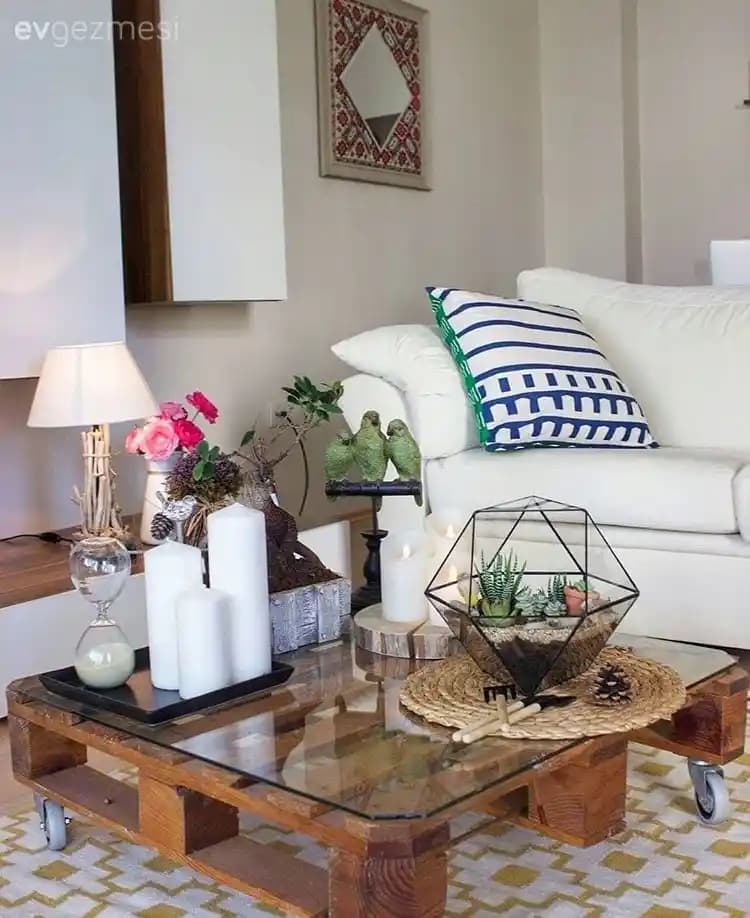 Sehpa Dekorasyonu İpuçları ve Trendleriyle Mekanlarınıza Şıklık Katın