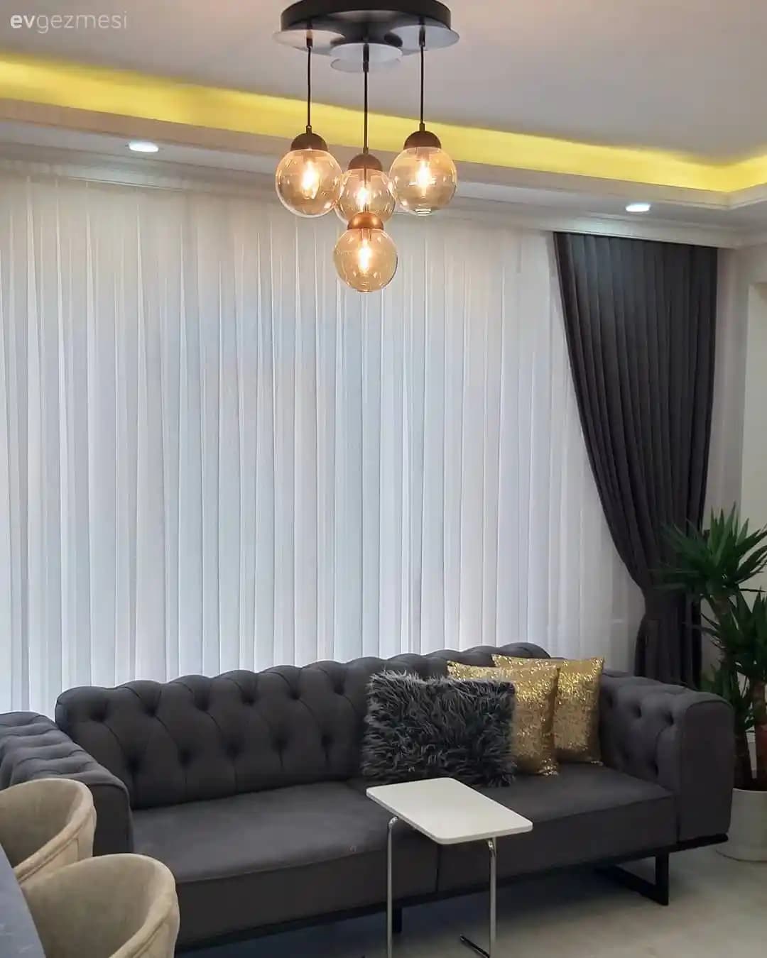 2025'te Mekanınıza Enerji Katacak Spor Şık Avize Modelleri