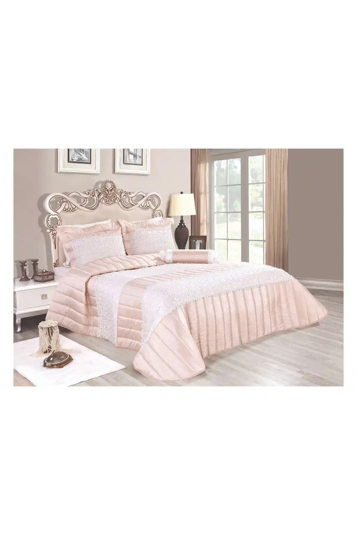 Üç Boyutlu Yatak Örtüleri ile Dekorasyonunuza Modern ve Şık Dokunuşlar