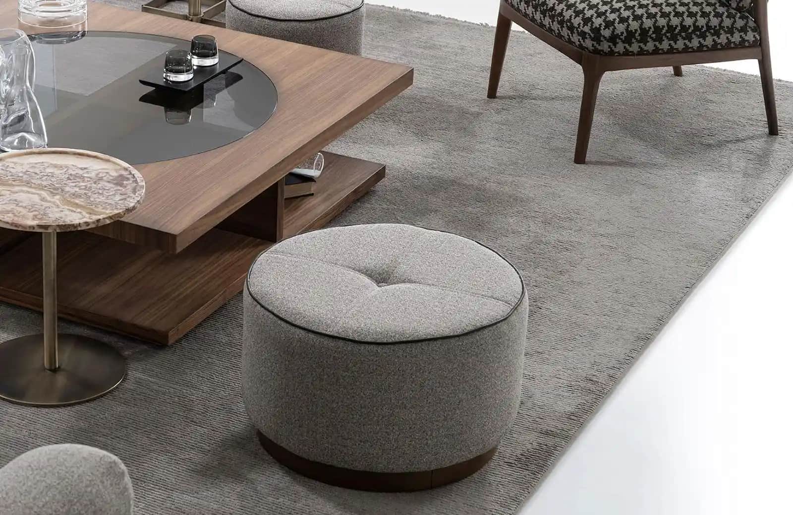 Yuvarlak Puf Dekorasyonunda Şıklık ve İşlevsellik: Modeller, Kullanım Alanları ve Seçim İpuçları