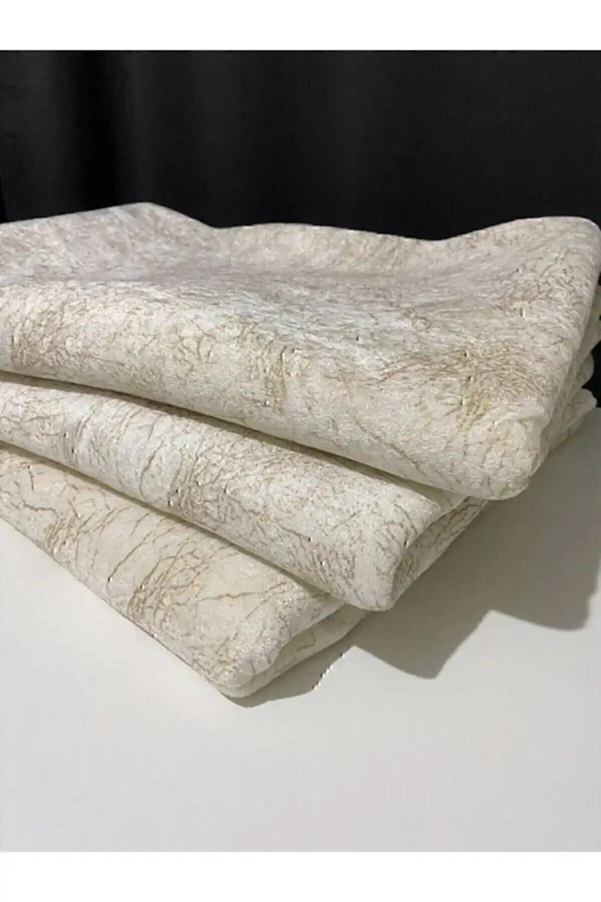 FavoriTeks Koltuk Çekyat Örtüsü: Şık ve Dayanıklı Tasarım ile Konfor ve Estetik Bir Arada