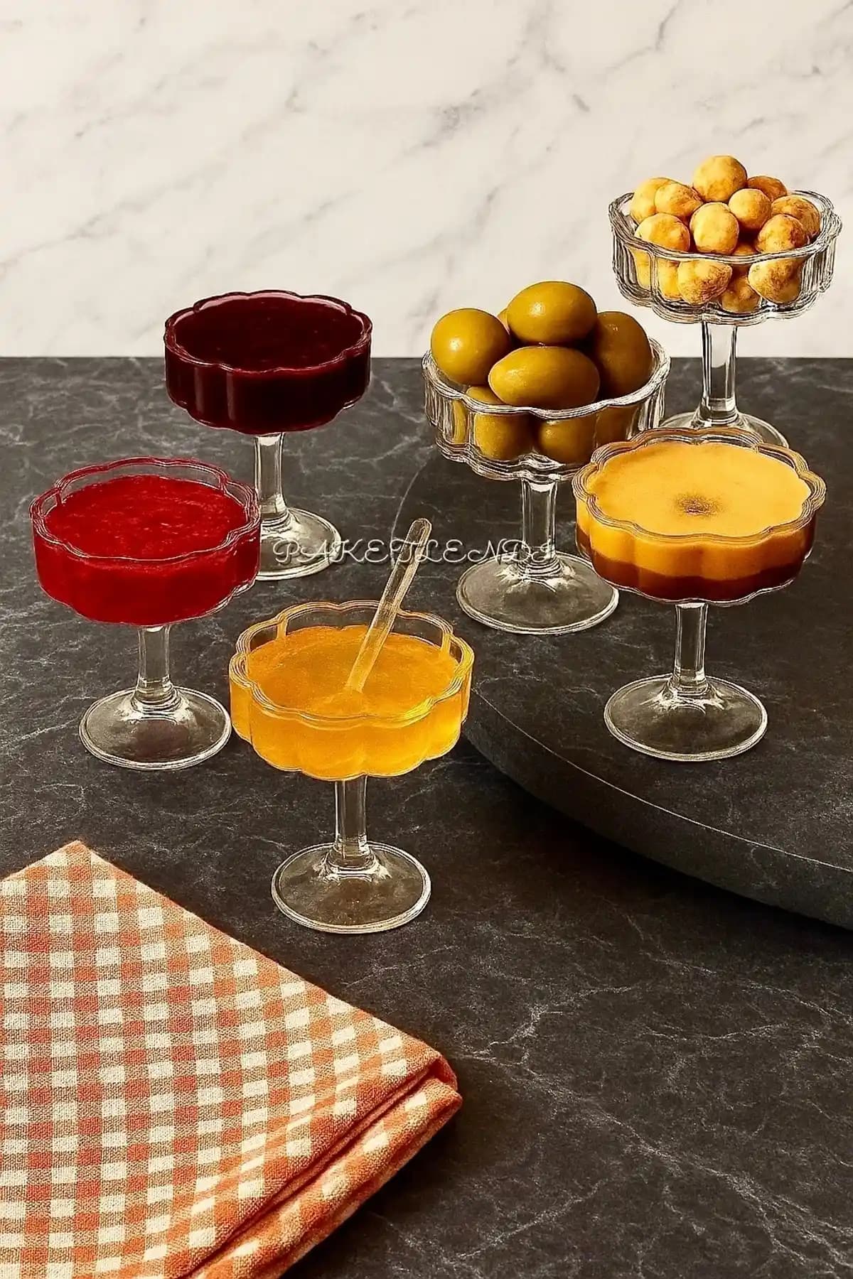 Genel Markalar 6’lı Ayaklı Cam Kahve Yan Sunumluk Seti Şık ve Kullanışlı Tasarım