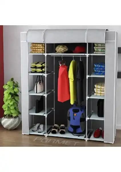 İki Beyaz Pazar Bez Dolap Modelinin Özellikleri ve Kullanıcı Yorumları Analizi