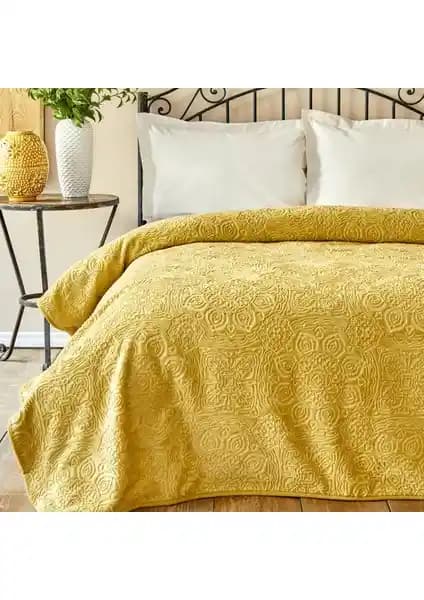 Karaca Home Scala Hardal ve Yataş Olenna Wellsoft Battaniye Karşılaştırması