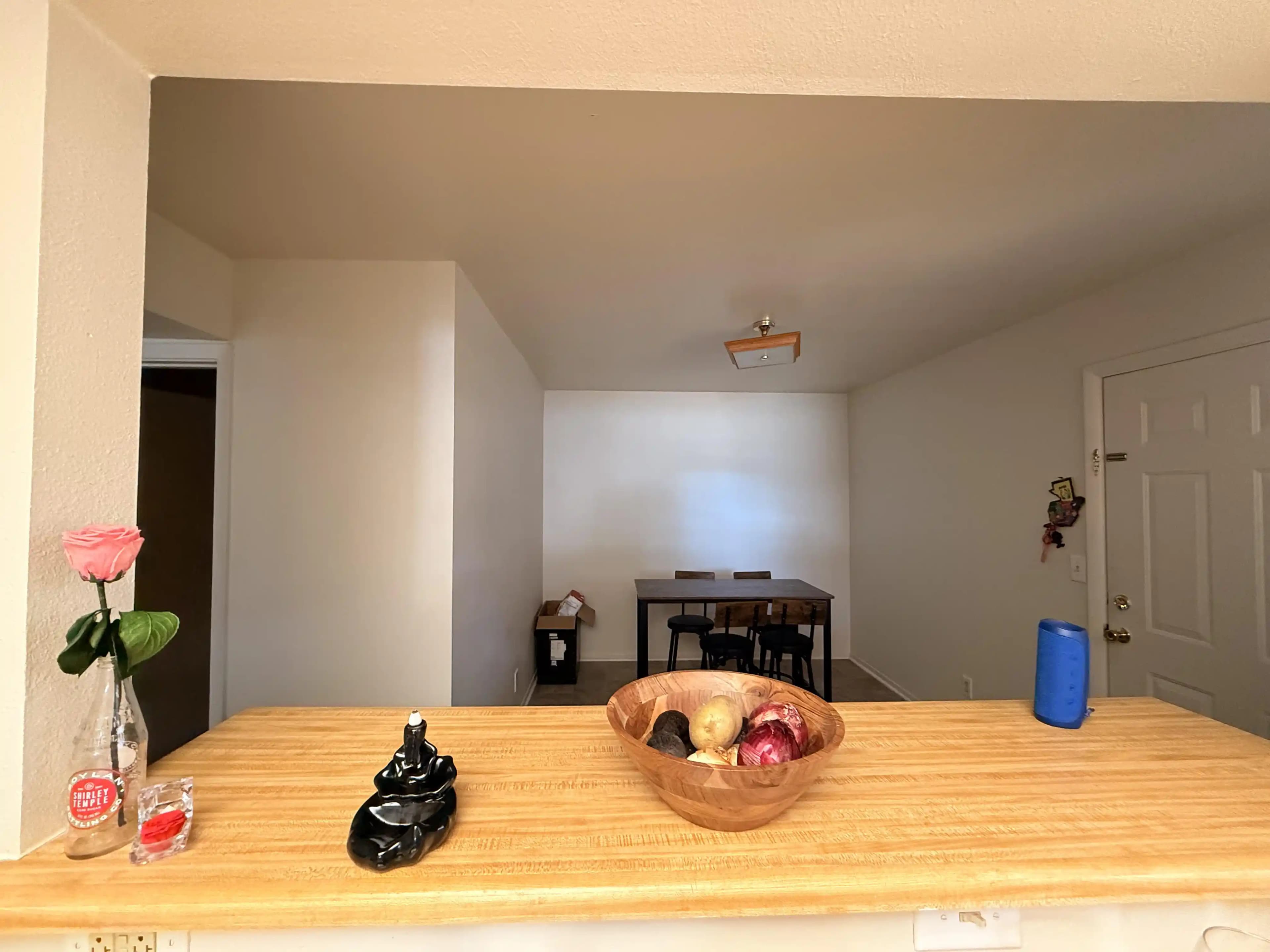 Kiralık Evlerde Yemek Odası Dekorasyonunda Pratik ve Estetik Çözümler