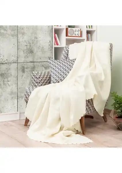 Koltuk Örtüsü Karşılaştırması: Kaymaz, Desenli ve Kullanım Kolaylığı Analizi