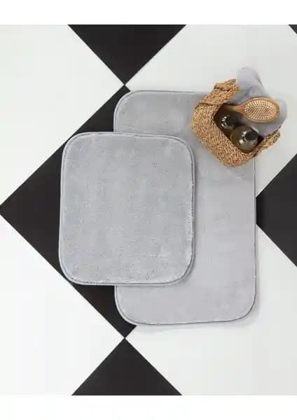 Madame Coco Carol ve Eze Banyo Paspası Karşılaştırması: Boyut, Malzeme ve Kullanıcı Yorumları