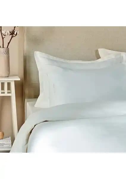 Maria Claire Ceneva Keten Tek Kişilik Nevresim Takımı Kırıkbeyaz Renkli Şıklık ve Konfor Sunar