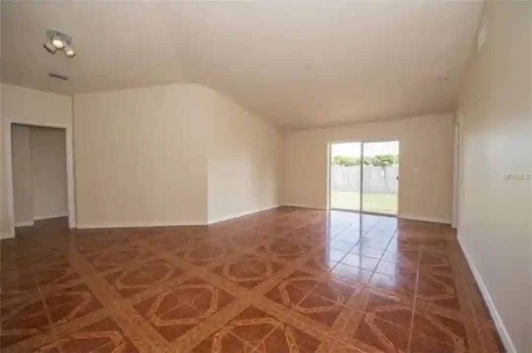 Mobilya Seçimi ve Yerleşimi İçin Zemin ve Duvar Renkleriyle Uyumlu Pratik Öneriler