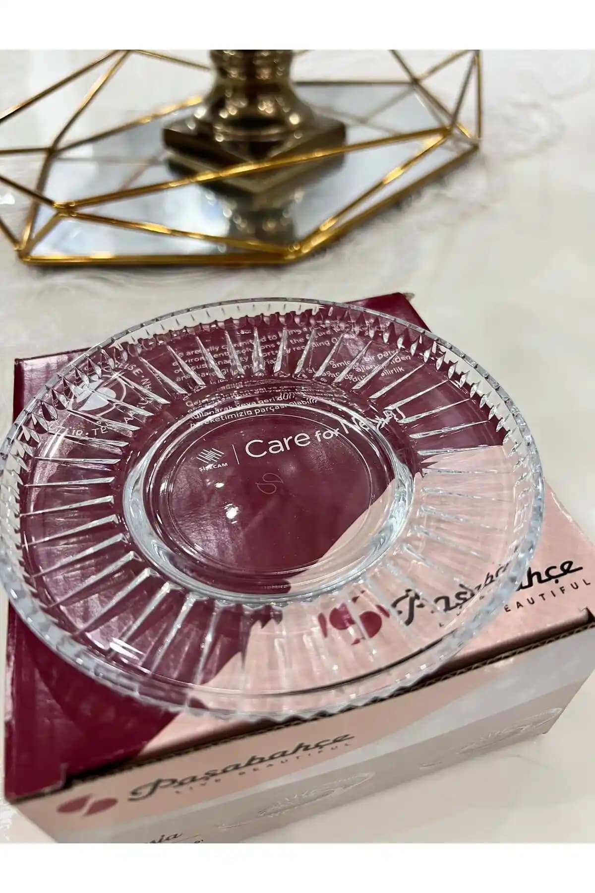 Paşabahçe Elysia Serisi 6'lı Çay Tabağı Seti Şık ve Dayanıklı Cam Tasarımıyla Günlük Kullanım İçin Uygun