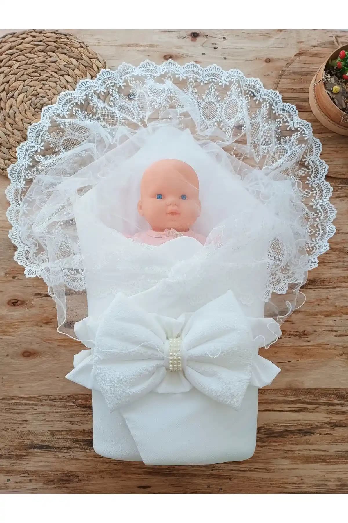 Tomuycuk Bebek Battaniyesi ve Kundak: Yüksek Kalite ve Çok Fonksiyonlu Bebek Ürünü