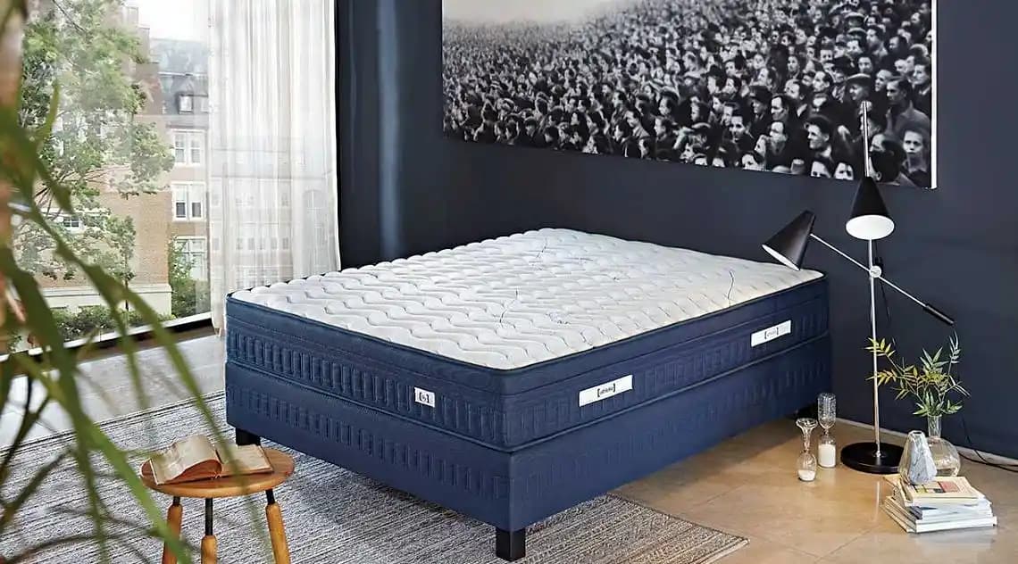 Yatak Başındaki Prizlerin Gizlenmesi İçin Estetik ve Güvenli Çözümler