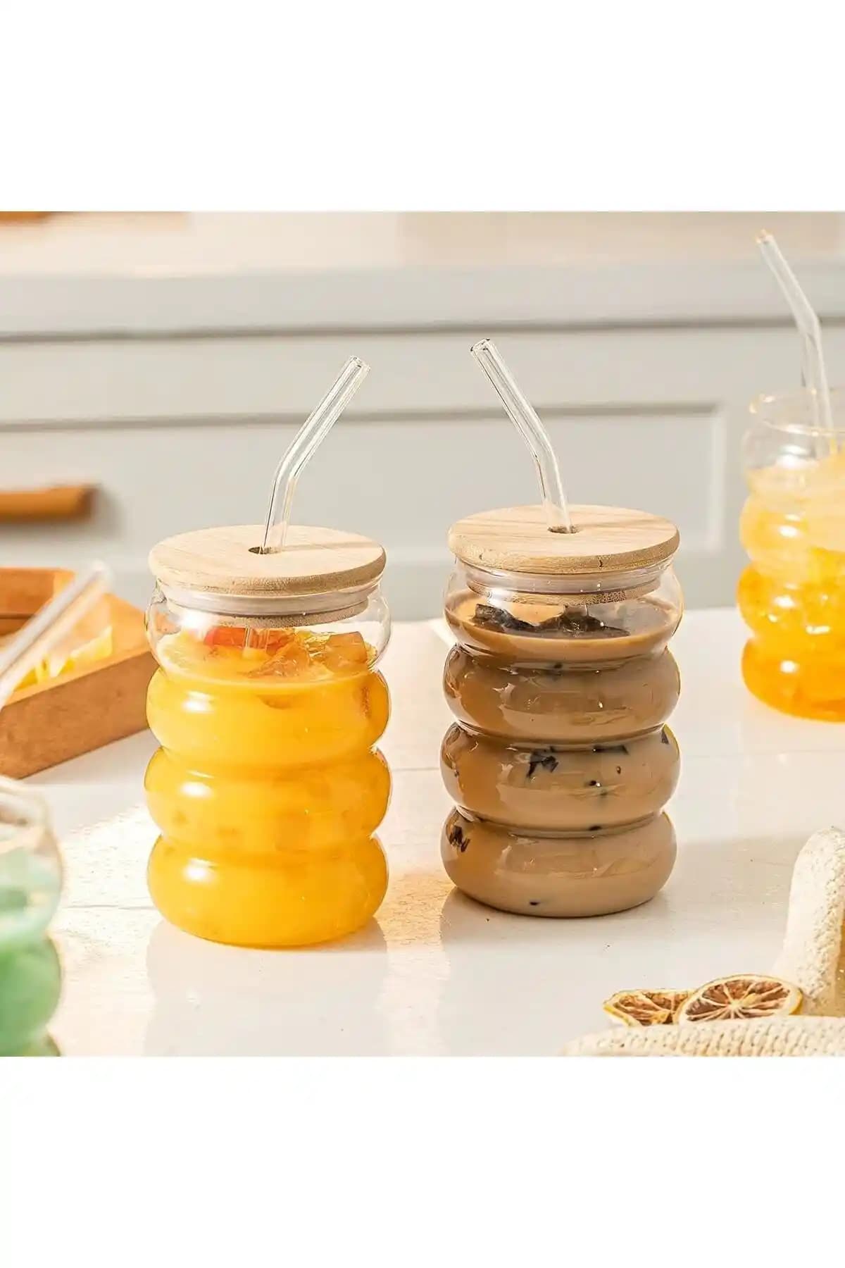 Yenigeldi Cam Bardak Seti: Estetik ve Fonksiyonel Tasarım ile Çok Amaçlı Kullanım