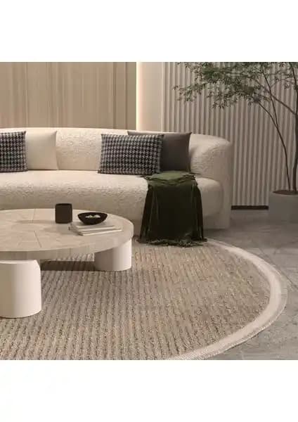 Cool Halı Vetrina 3602 ve Madame Coco Carol Halı Karşılaştırması: Özellikler ve Kullanım Alanları