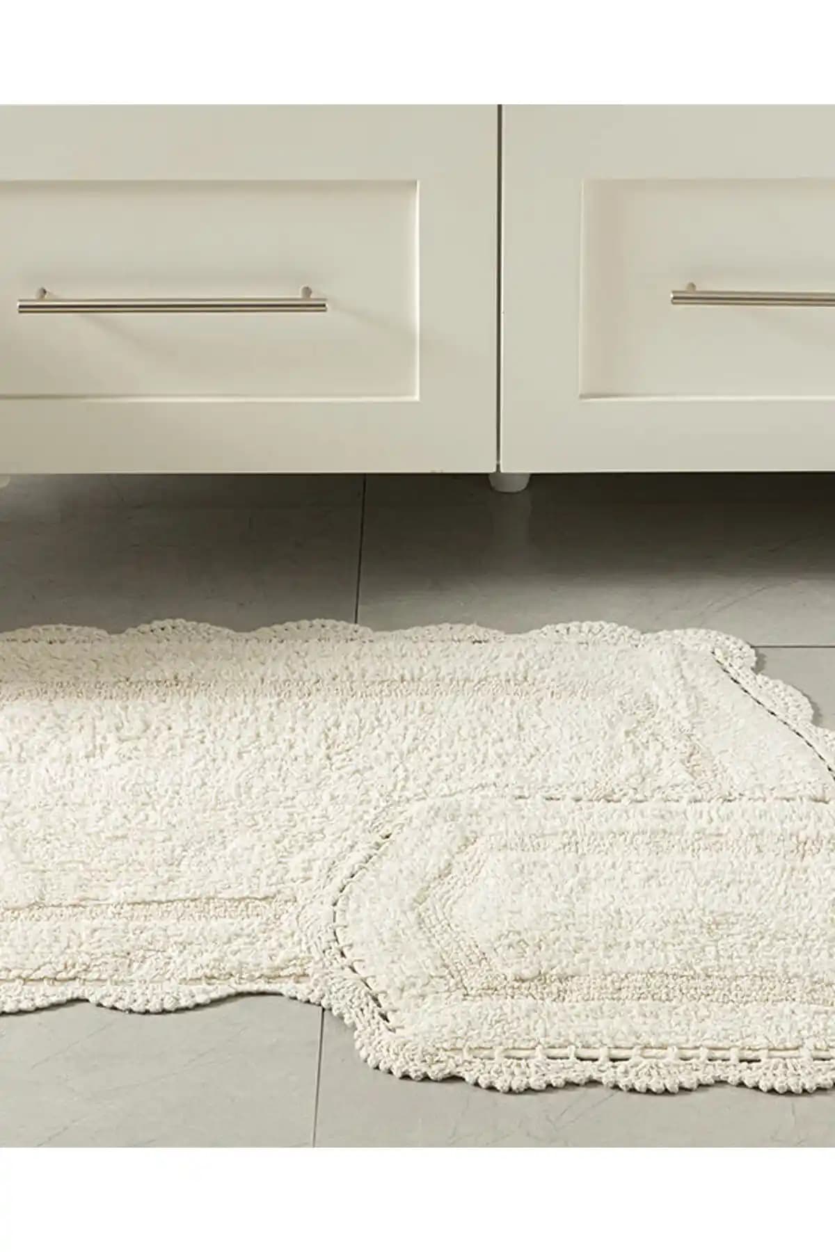 English Home Mia Set Havlu ve Paspas Takımı: Şık ve Fonksiyonel Banyo Dekorasyonu İçin Uygun