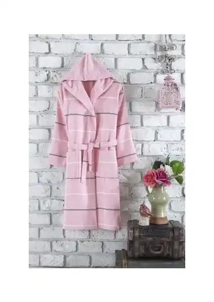 Esmen Pudra Pembe Çizgili Kapşonlu Bornoz: Şık ve Fonksiyonel Pamuklu Ev Giyim Ürünü