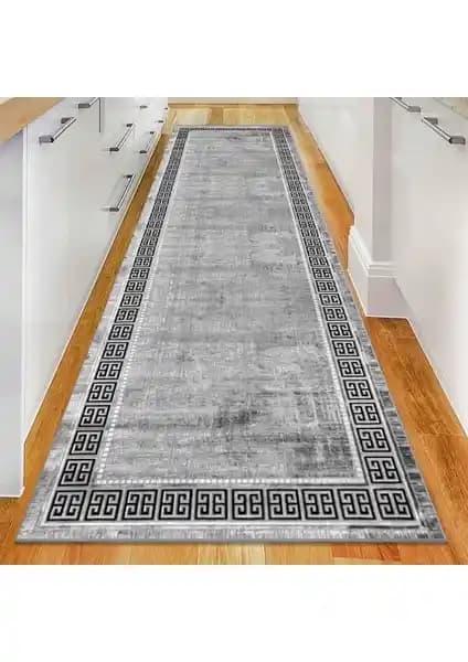 Fera ve West Home Makinede Yıkanabilir Kaymaz Tabanlı Leke Tutmaz Halı Karşılaştırması