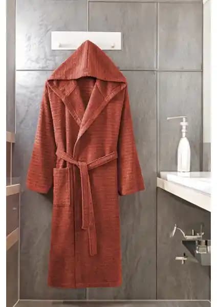 Formeya ve Rozet Tekstil Büyük Beden ve Kapüşonlu Pamuklu Bornoz Karşılaştırması