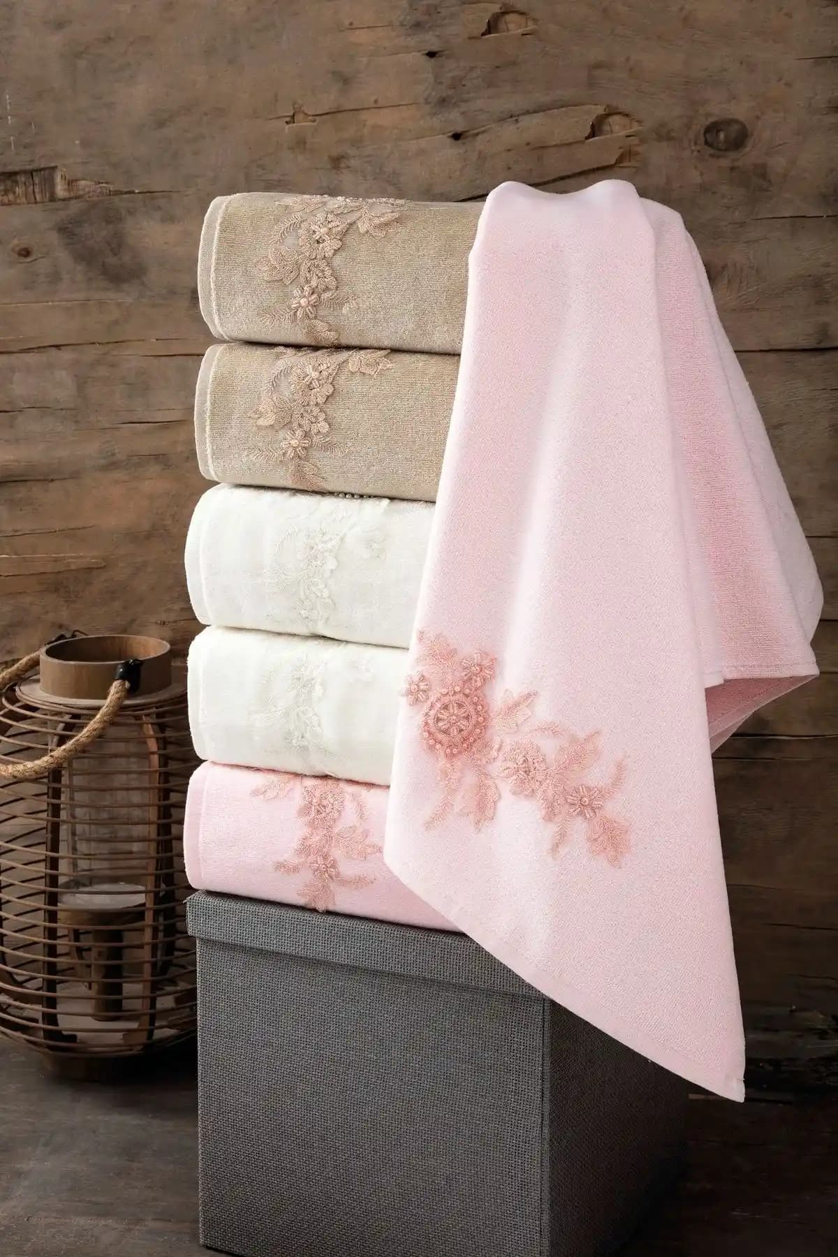 Güvenal Hazal 6'lı Güpürlü Kadife Havlu Seti Yüksek Kalite ve Şıklık Sunar