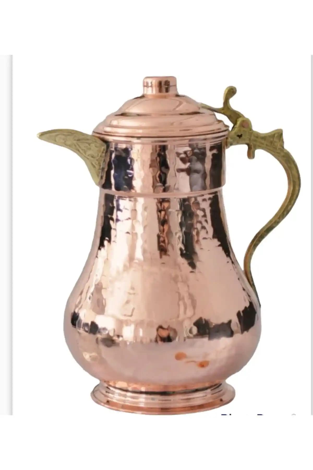 Hançer Bakırcılık Dövme Bakır Sürahi: Estetik ve Dayanıklılığın Modern Tasarımı