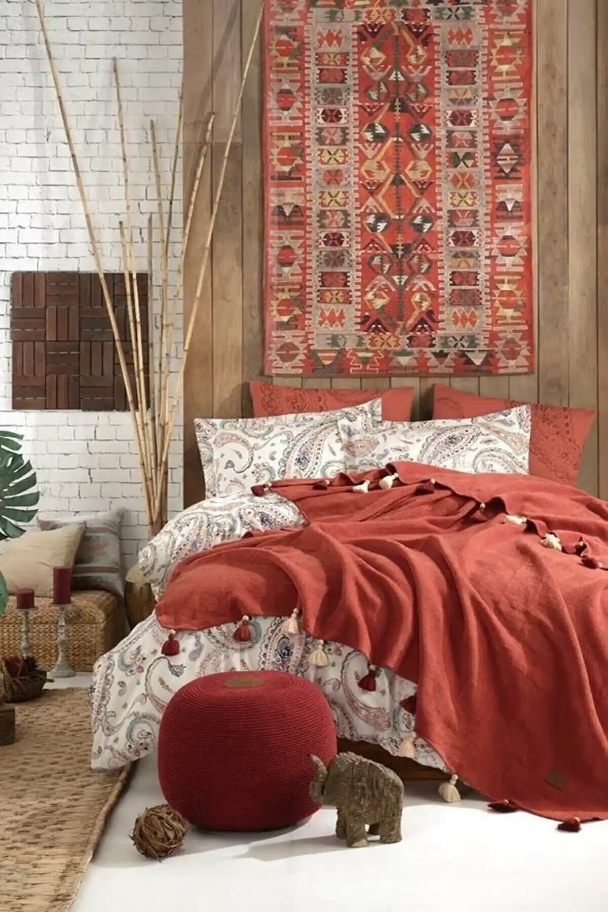 İyi Geceler İstanbul Bohem Çift Kişilik Püsküllü Nevresim Takımı Tarçın