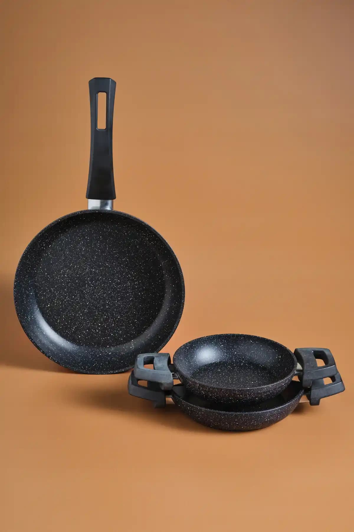 Karaca Bio Granit Dide 3'lü Tava Sahan Seti: Modern ve Dayanıklı Mutfak Gereçleri