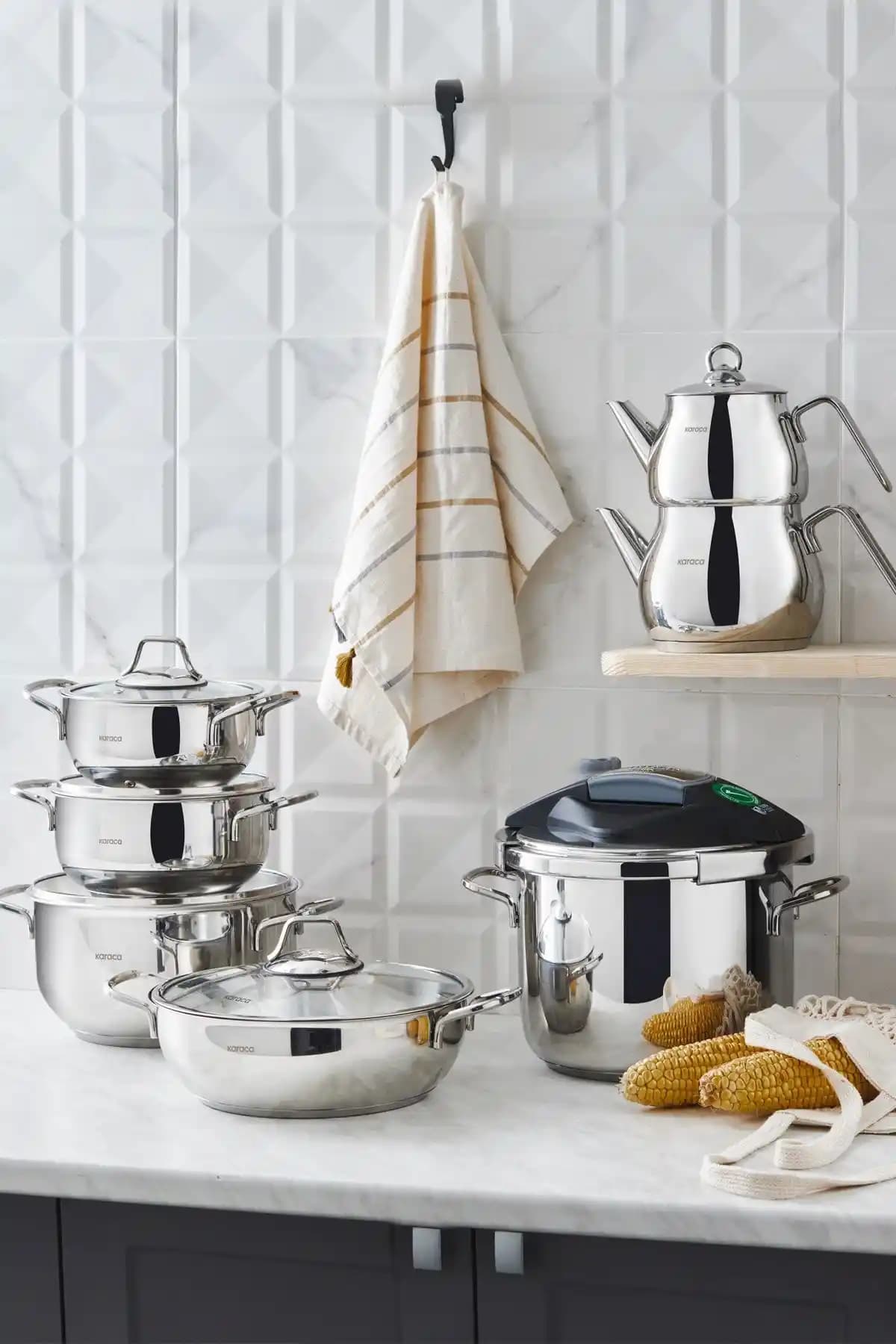 Karaca Sofya 13 Parça Çelik Çeyiz Seti Indüksiyon ve Tüm Ocak Tipleriyle Uyumlu