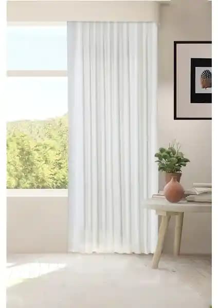 Kardens Home ve Marvella Beyaz Güneşliklerin Karşılaştırması ve En Uygun Seçenek