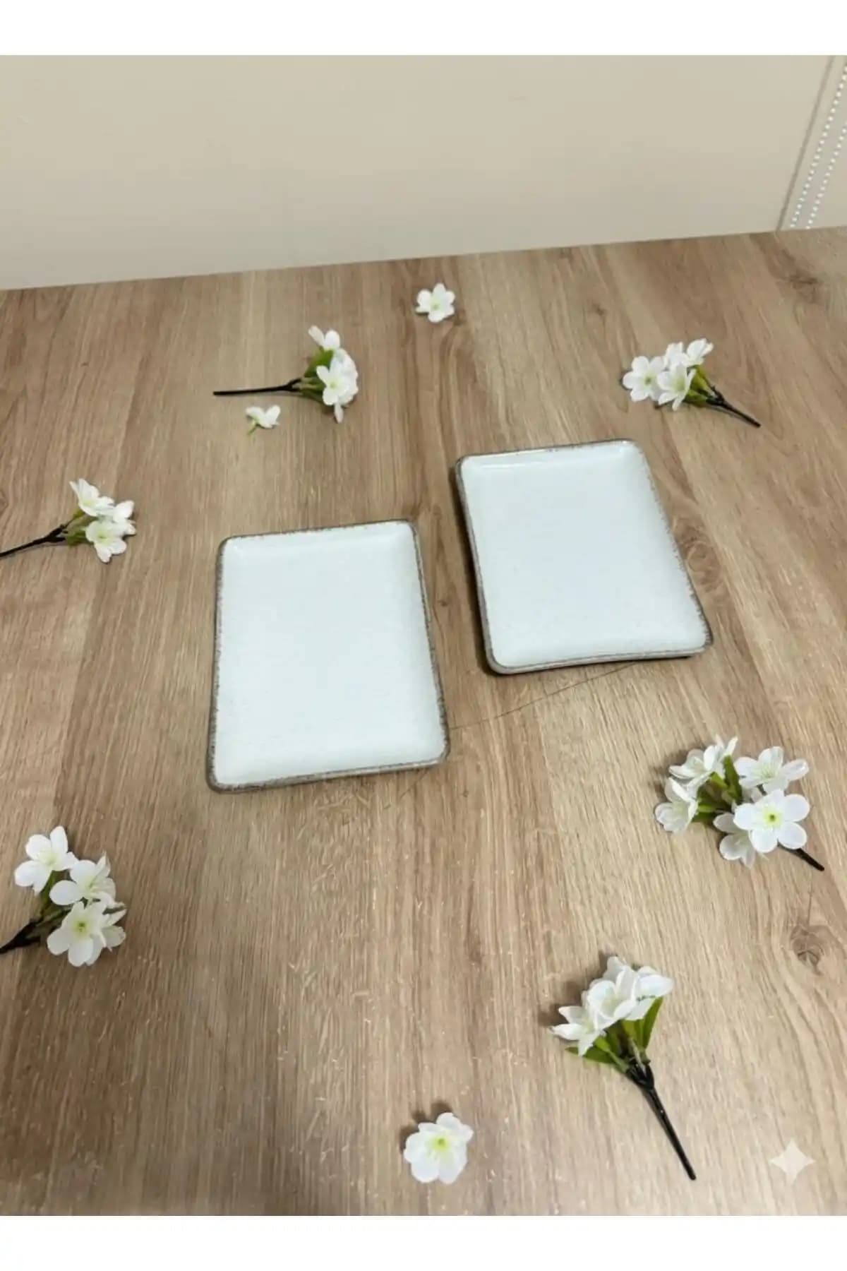 Kütahya Porselen Pearl Tarçın Dikdörtgen Tabak 18x13 cm modern ve dayanıklı tasarım